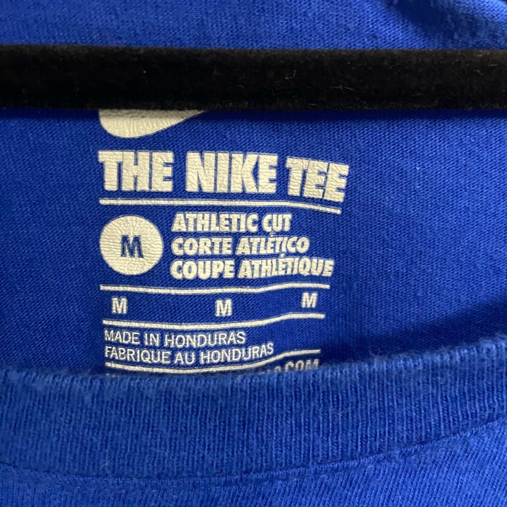Nike T-shirt - Picture 3 of 5